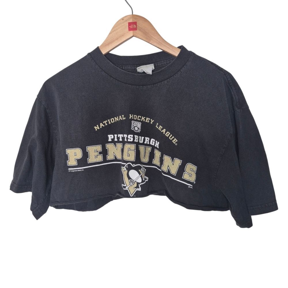 Lee Vintage Y2K DIY Black Cropped Pittsburgh Penguins Hockey T-Shirt Size Large